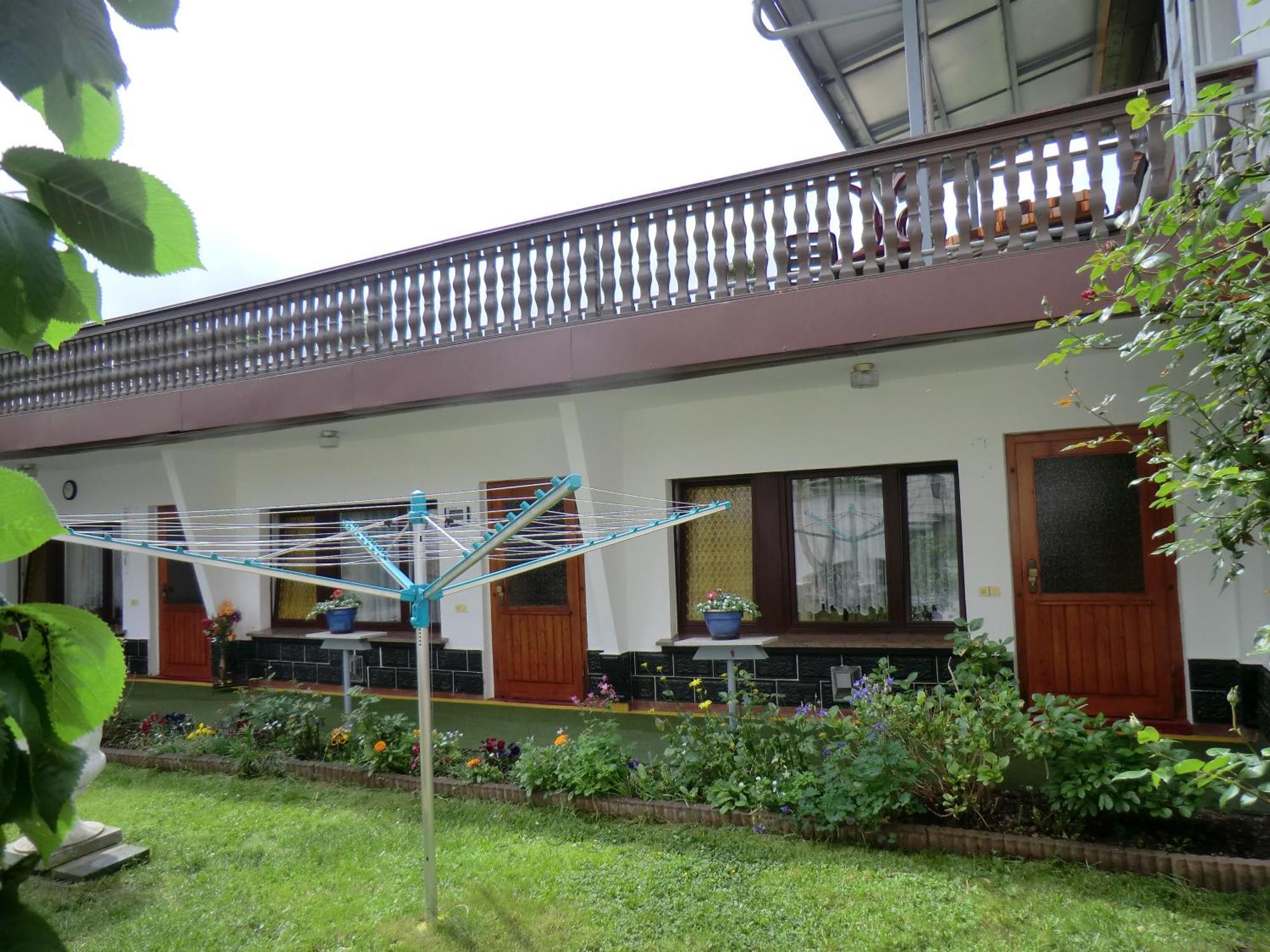 Pension Villa Broedel Бад Бланкенбург Екстериор снимка